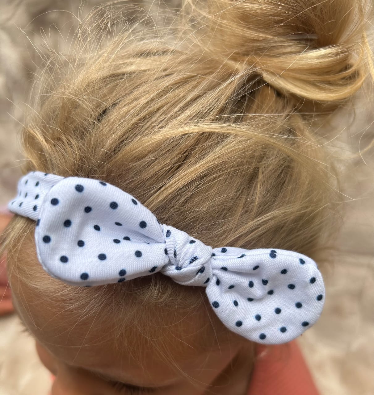 White with Navy Polka Dots Rounded Bow
