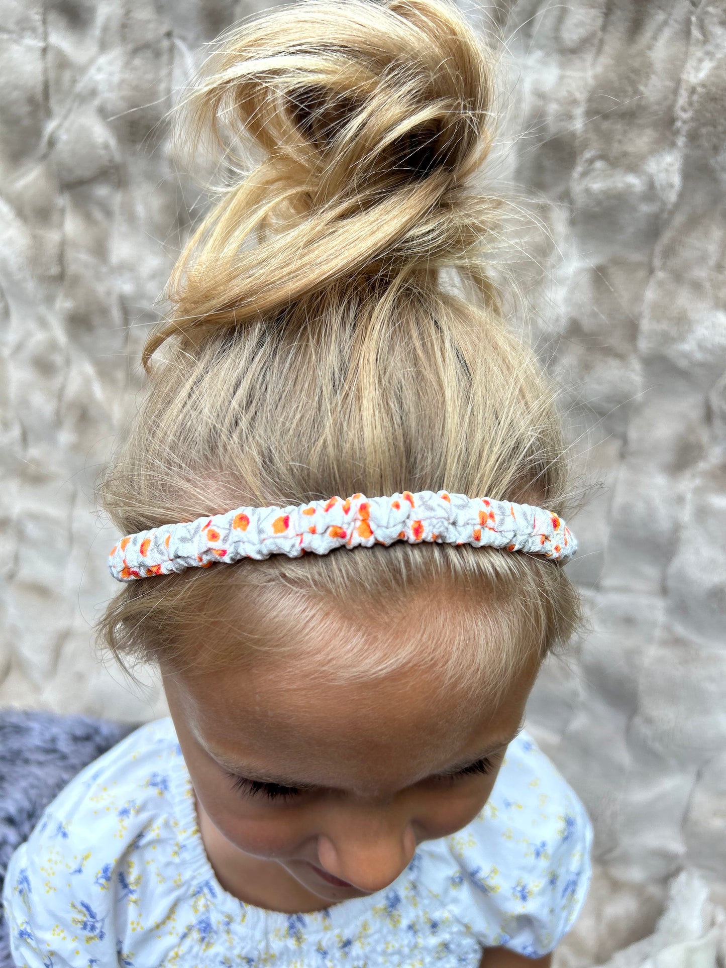 White and Pink Flower Crinkle Band