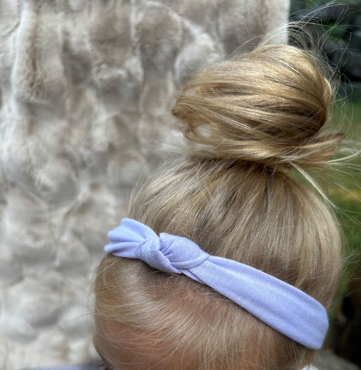 Multi colored Knotted Bows